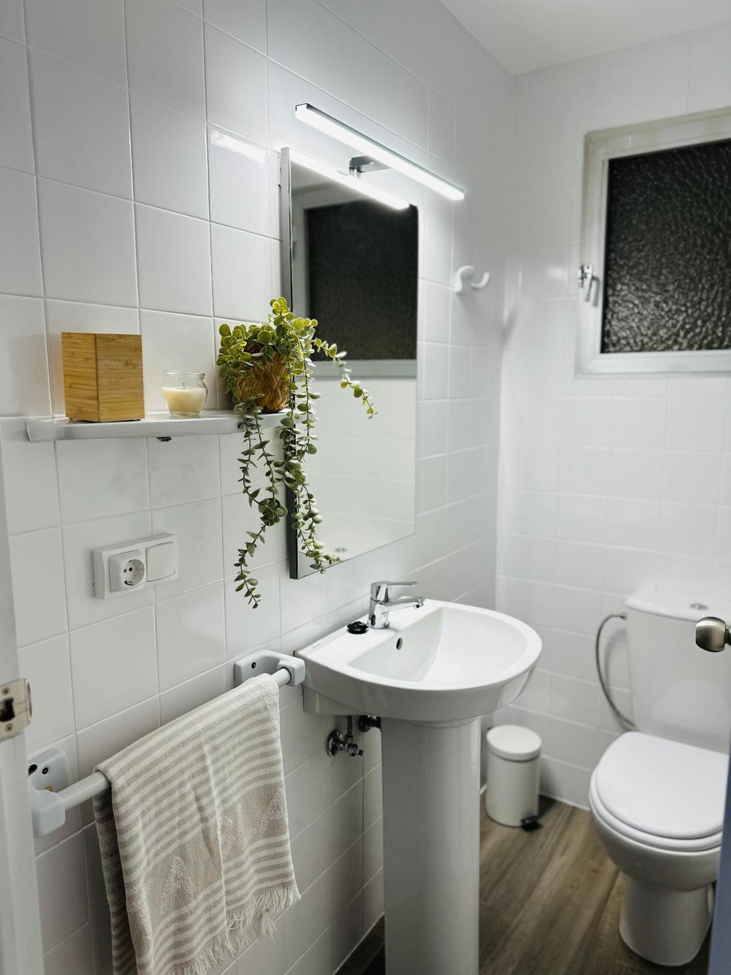 Precioso Apartamento De 3 Dormitorios Con Acceso Directo A La Playa Altea Exteriör bild